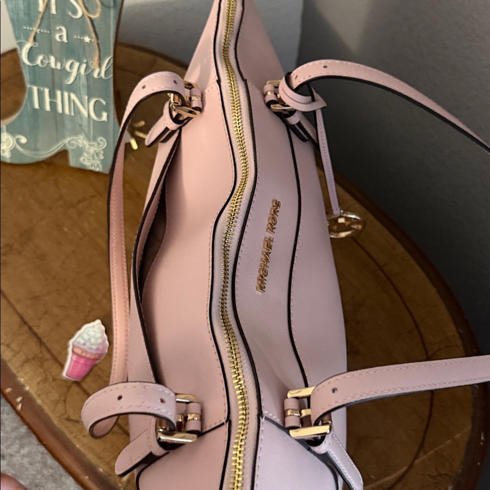 Michael Kors Soft Pink Tote Bag - Picture 5 of 6